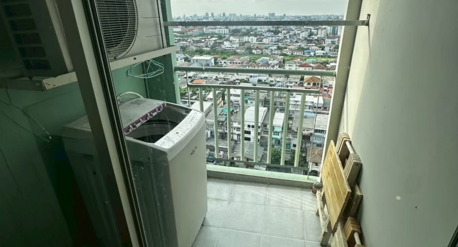 For sale 1 bed condo in Wang Thonglang, Bangkok