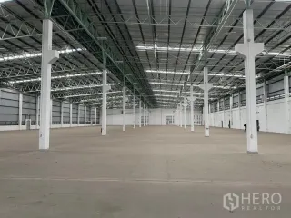 For rent warehouse in Bang Sao Thong, Samut Prakan
