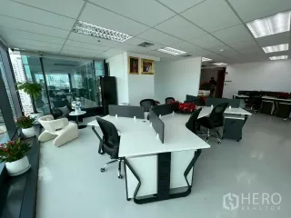 For rent office in Din Daeng, Bangkok