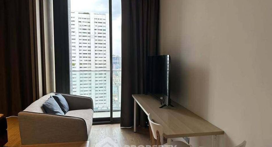 Wohnung zur Miete mit 1 Zimmer in Bang Rak, Bangkok