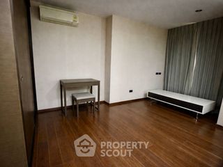 For rent 2 bedrooms condo in Sathon, Bangkok