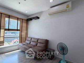 For rent 2 bedrooms condo in Sathon, Bangkok