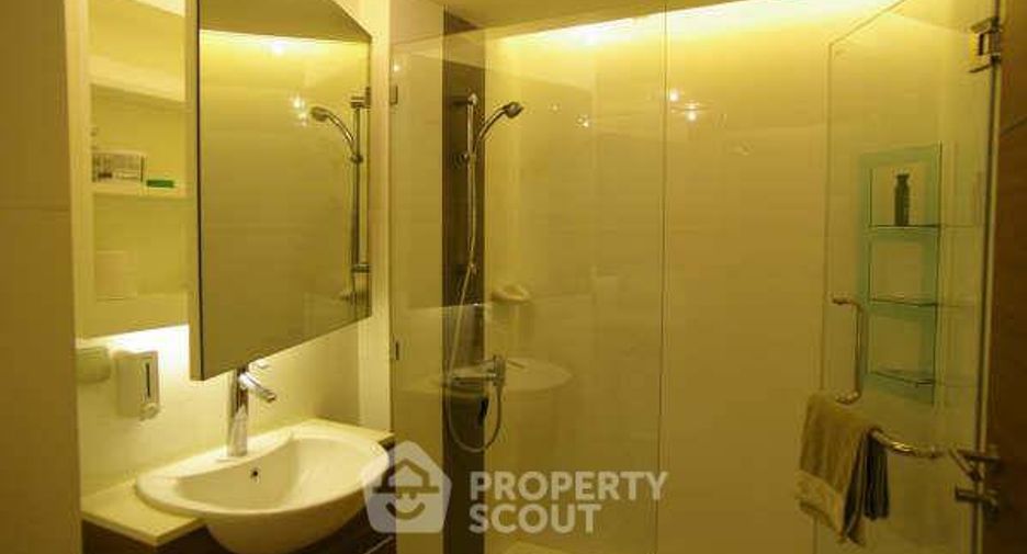 For rent 1 bed condo in Watthana, Bangkok