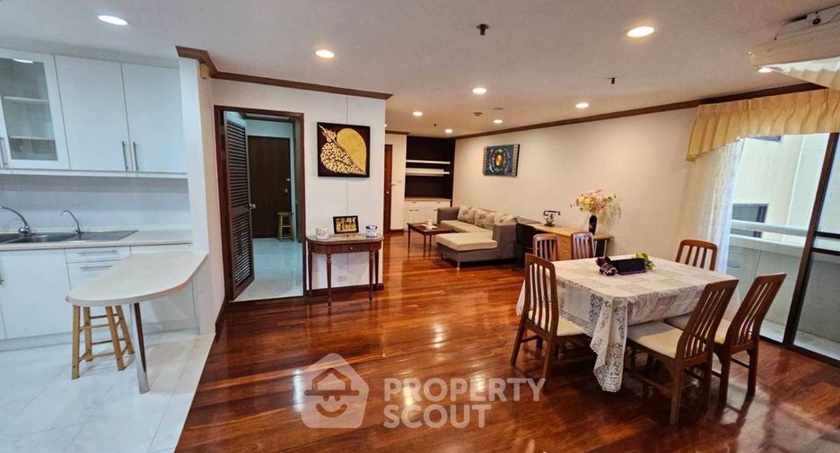 Condo en alquiler de 2 habitaciones en Khlong Toei, Bangkok