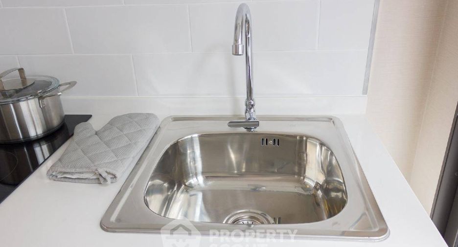 For sale 2 bedrooms condo in Watthana, Bangkok