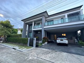 Casa en venta de 5 habitaciones en Saphan Sung, Bangkok