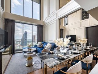 For sale 2 bedrooms condo in Khlong Toei, Bangkok