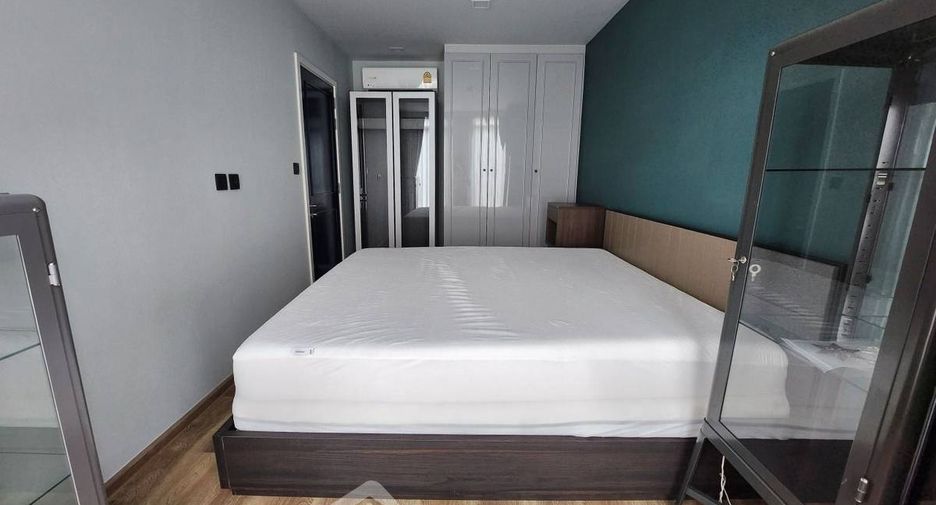 For sale 2 bedrooms condo in Yan Nawa, Bangkok