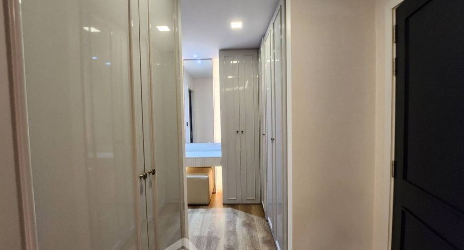 For sale 2 bedrooms condo in Yan Nawa, Bangkok