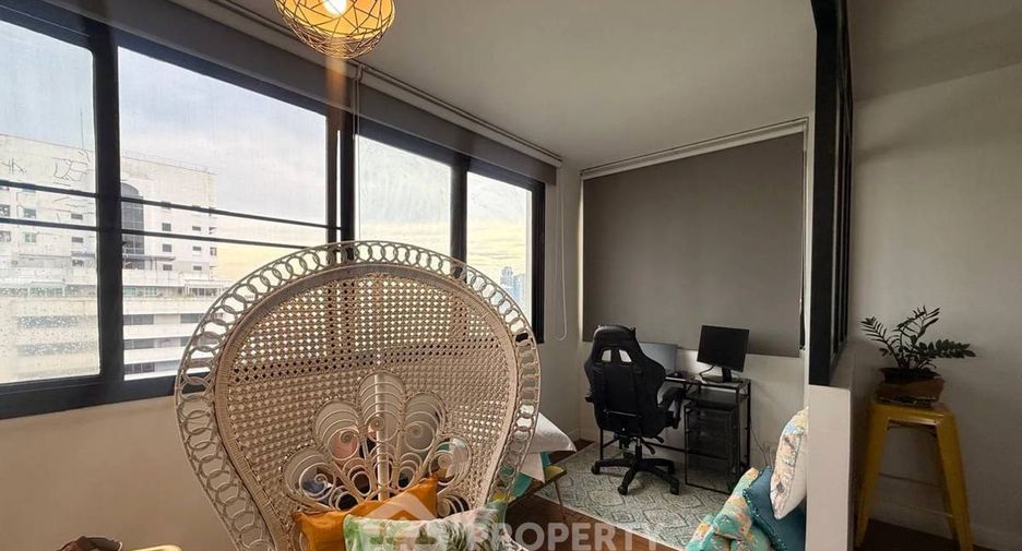 À vendre 3 chambres condo à Watthana, Bangkok