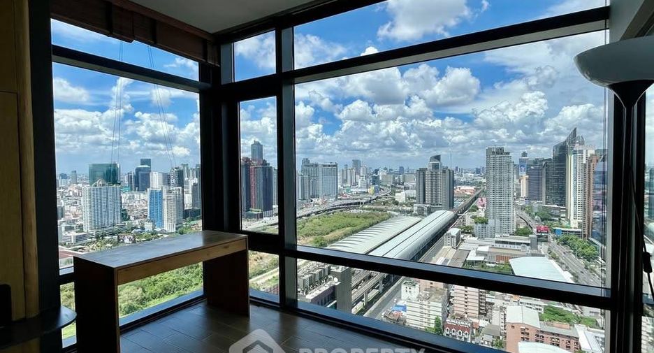 For sale 1 bed condo in Watthana, Bangkok