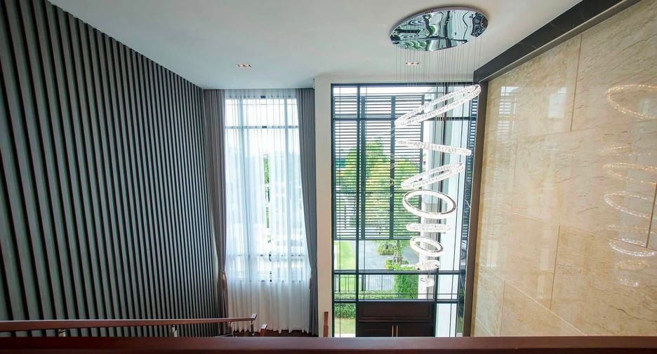 For rent 4 bedrooms house in Bang Bon, Bangkok