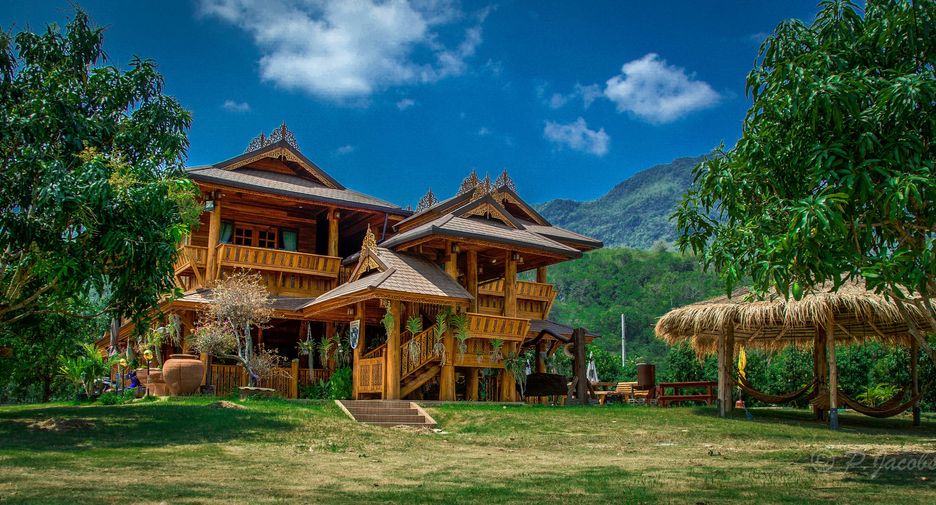 For sale 9 bedrooms house in Sam Roi Yot, Prachuap Khiri Khan