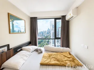 For sale 1 bed condo in Yan Nawa, Bangkok