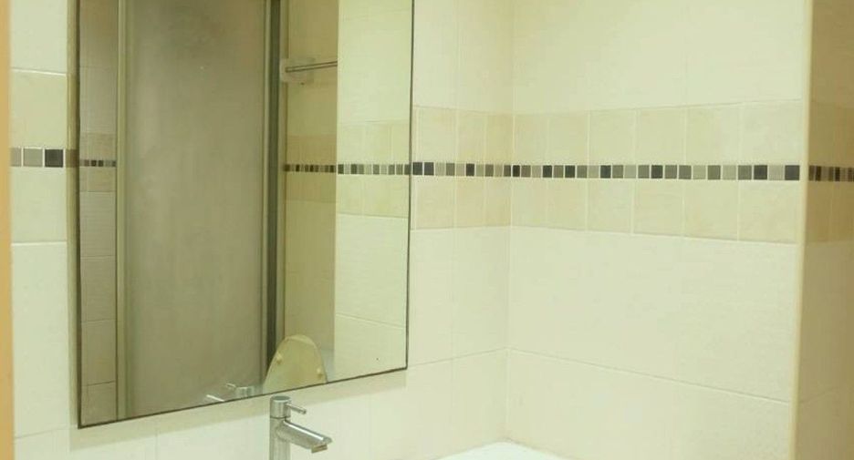 For sale 1 bed condo in Bang Kapi, Bangkok