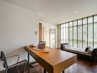 À louer 3 chambres appartement à Watthana, Bangkok