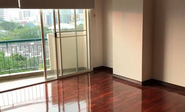 For sale 2 bedrooms condo in Phaya Thai, Bangkok