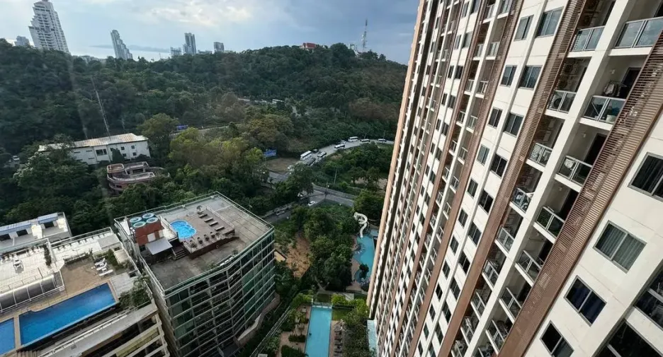 For sale 1 Beds condo in Bang Lamung, Chonburi