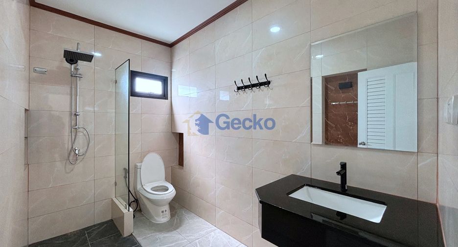For sale 3 bedrooms house in Bang Lamung, Chonburi
