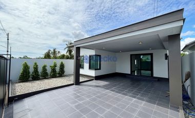 For sale 3 bedrooms house in Bang Lamung, Chonburi