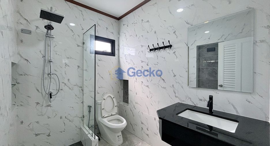 For sale 3 bedrooms house in Bang Lamung, Chonburi