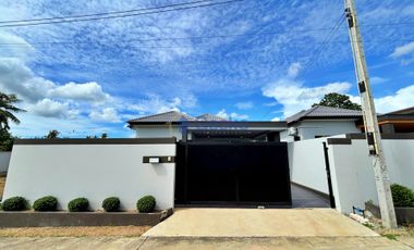 For sale 3 bedrooms house in Bang Lamung, Chonburi