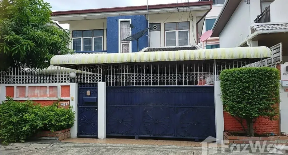 À vendre 3 chambres maison à Chatuchak, Bangkok