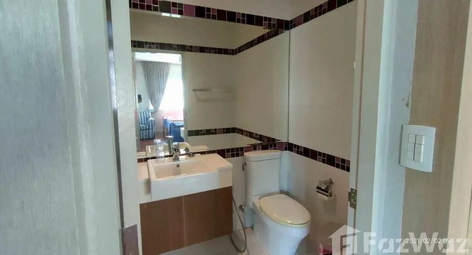For sale 4 bedrooms house in Khan Na Yao, Bangkok