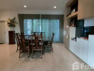 For sale 4 bedrooms house in Khan Na Yao, Bangkok