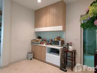 For sale 4 bedrooms house in Khan Na Yao, Bangkok