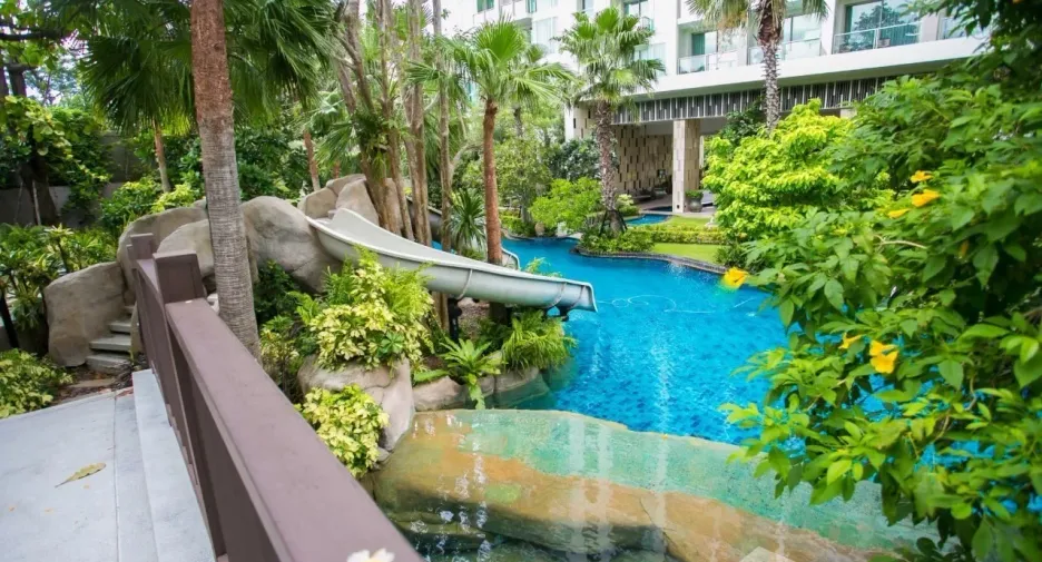 For sale 2 bedrooms condo in Bang Lamung, Chonburi