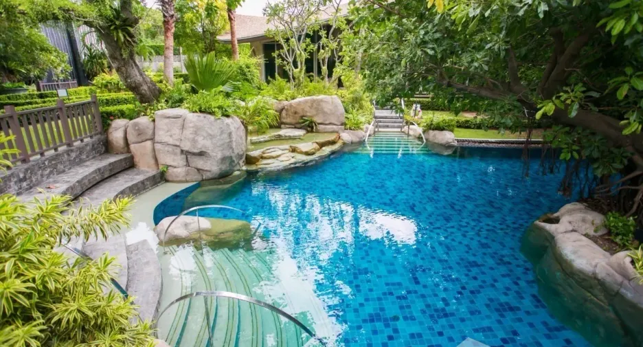 For sale 2 bedrooms condo in Bang Lamung, Chonburi