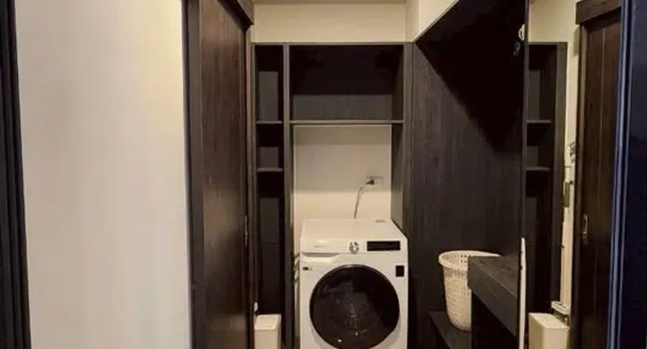 À louer 1 chambre condo à Huai Khwang, Bangkok