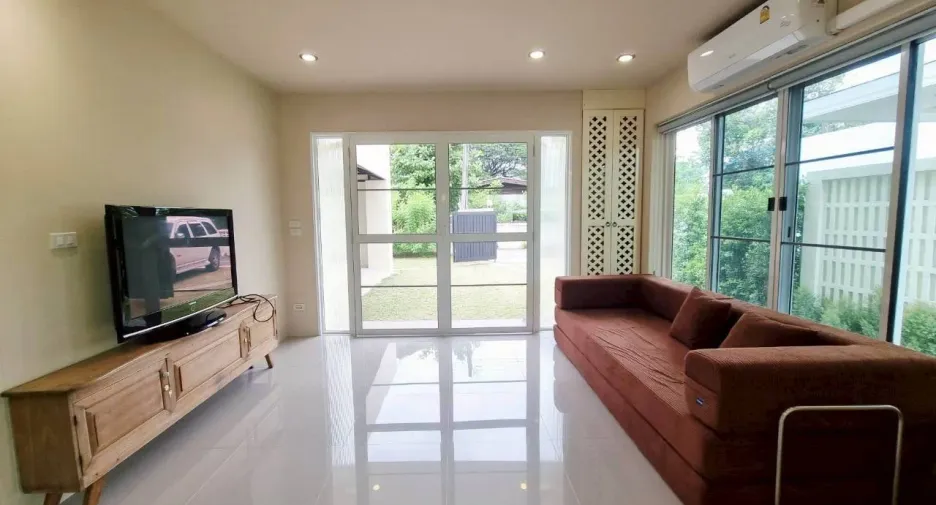 For rent 4 bedrooms house in Hang Dong, Chiang Mai