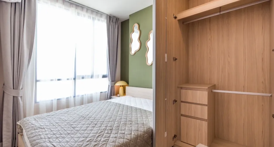 For rent studio condo in Huai Khwang, Bangkok