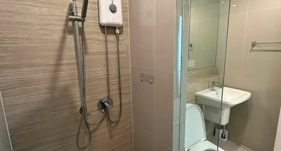 For rent and for sale 1 bed condo in Rat Burana, Bangkok