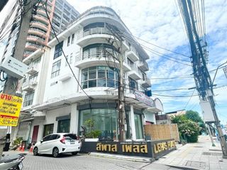 For rent 3 bedrooms retail Space in Suan Luang, Bangkok