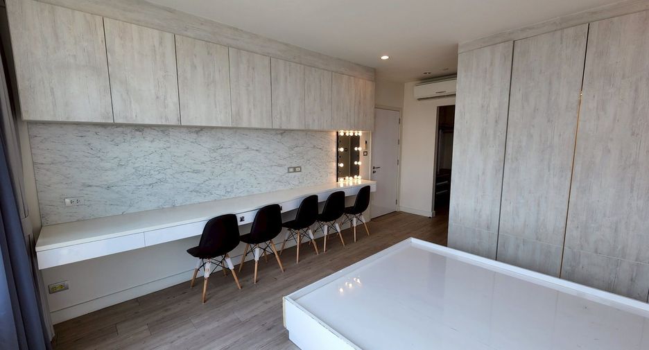 For rent and for sale 2 bedrooms condo in Bang Kho Laem, Bangkok