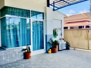 À louer 3 chambres maison à Mueang Phuket, Phuket