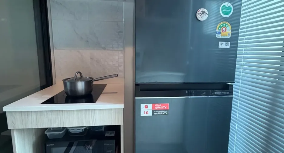 For sale 1 bed condo in Huai Khwang, Bangkok