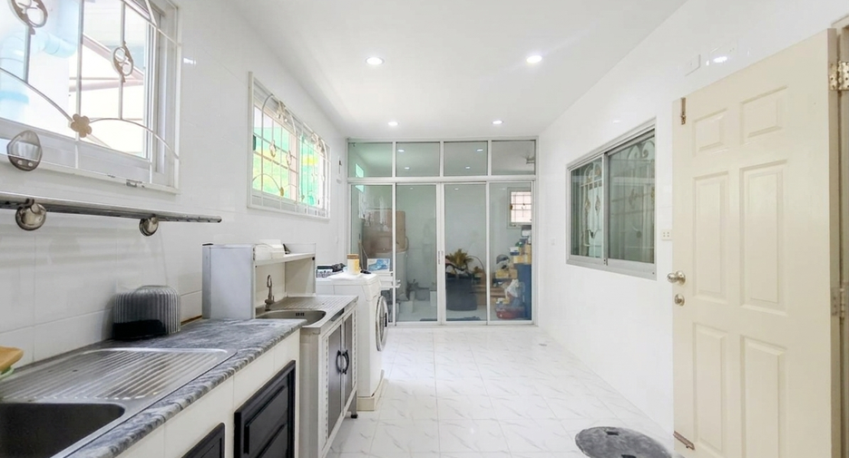 Haus zum Kauf mit 3 Zimmer in Mueang Samut Prakan, Samut Prakan