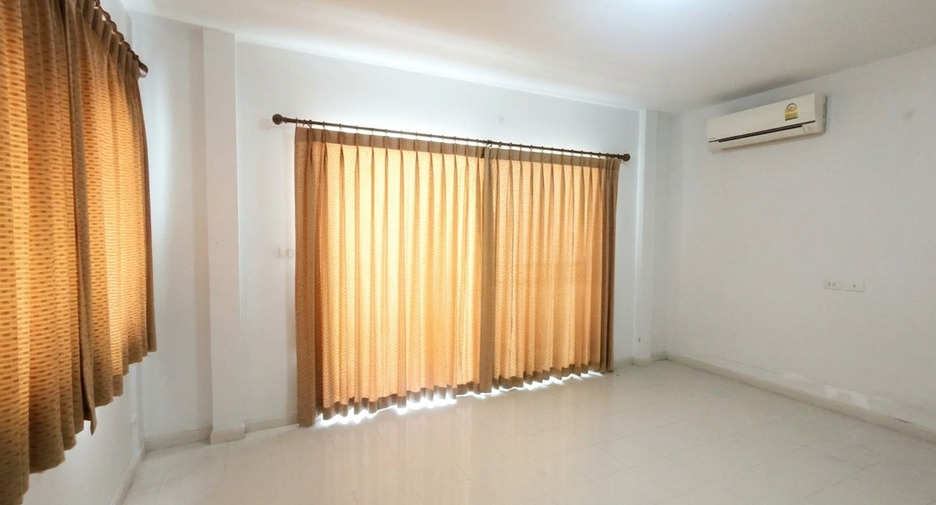 Haus zum Kauf mit 3 Zimmer in Mueang Samut Prakan, Samut Prakan