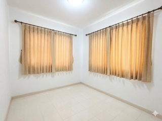 For sale 3 bedrooms house in Mueang Samut Prakan, Samut Prakan