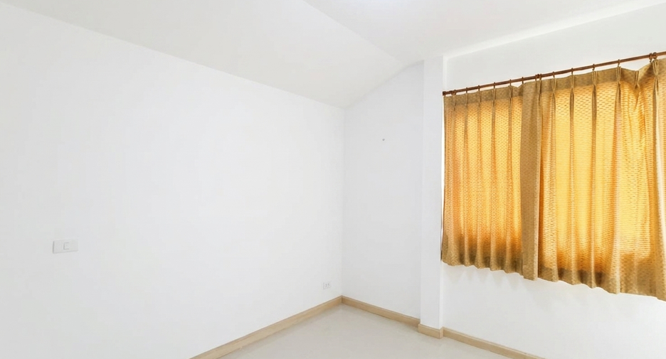 Haus zum Kauf mit 3 Zimmer in Mueang Samut Prakan, Samut Prakan