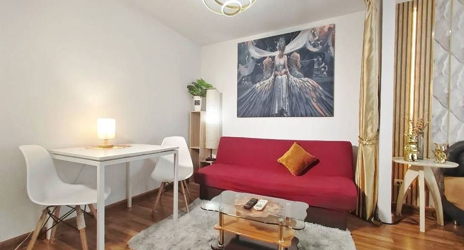 For sale 1 bed condo in Phra Khanong, Bangkok