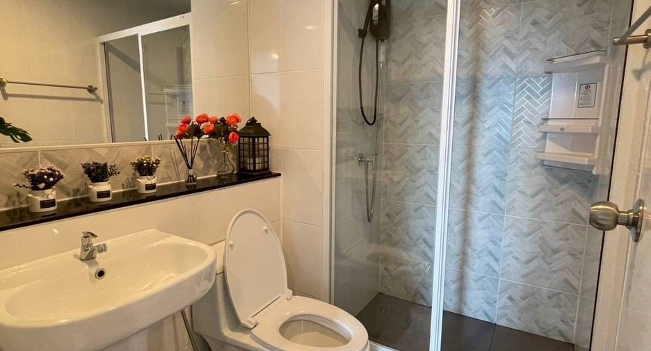 For sale 1 bed condo in Bang Na, Bangkok