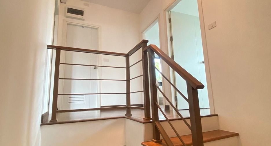 À louer 3 chambres maison à Mueang Phuket, Phuket