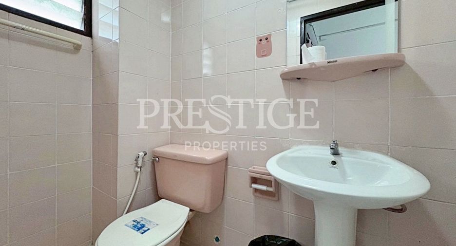 For sale and for rent 12 bedrooms house in Jomtien, Pattaya