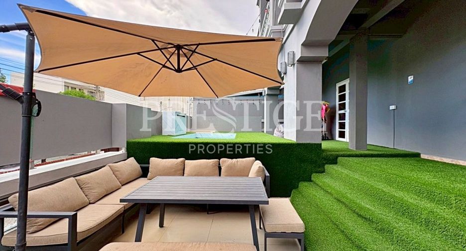 For sale and for rent 12 bedrooms house in Jomtien, Pattaya