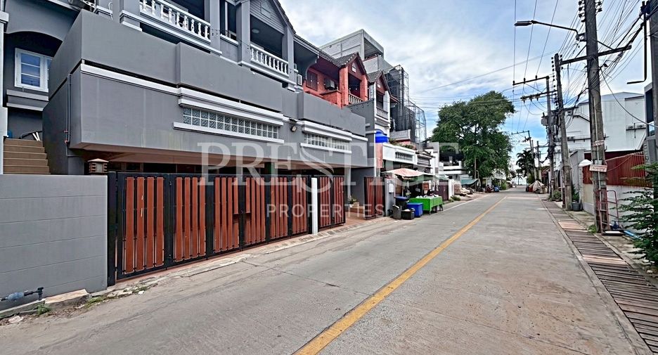 For sale and for rent 12 bedrooms house in Jomtien, Pattaya